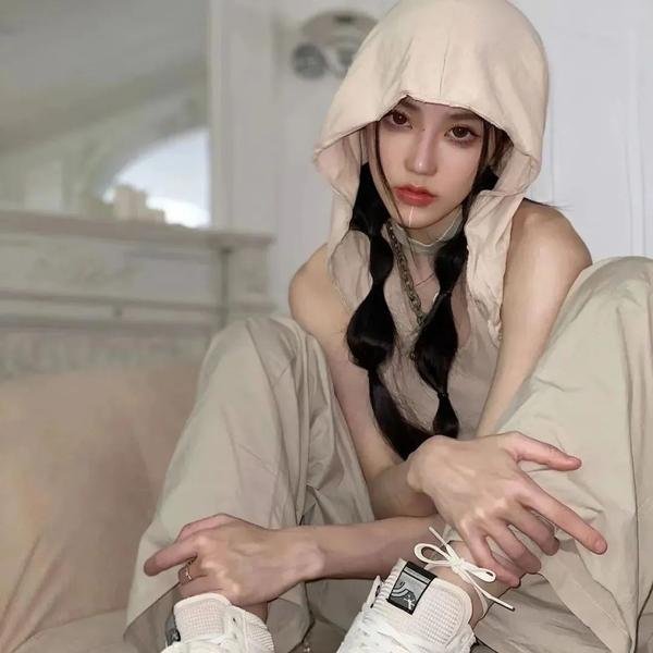 何处能容我